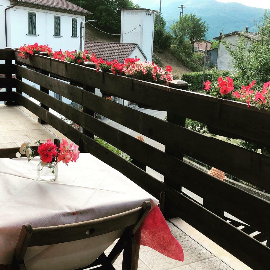 B&B La Piazzetta กาสติโญเน เด เปโปลี ภายนอก รูปภาพ